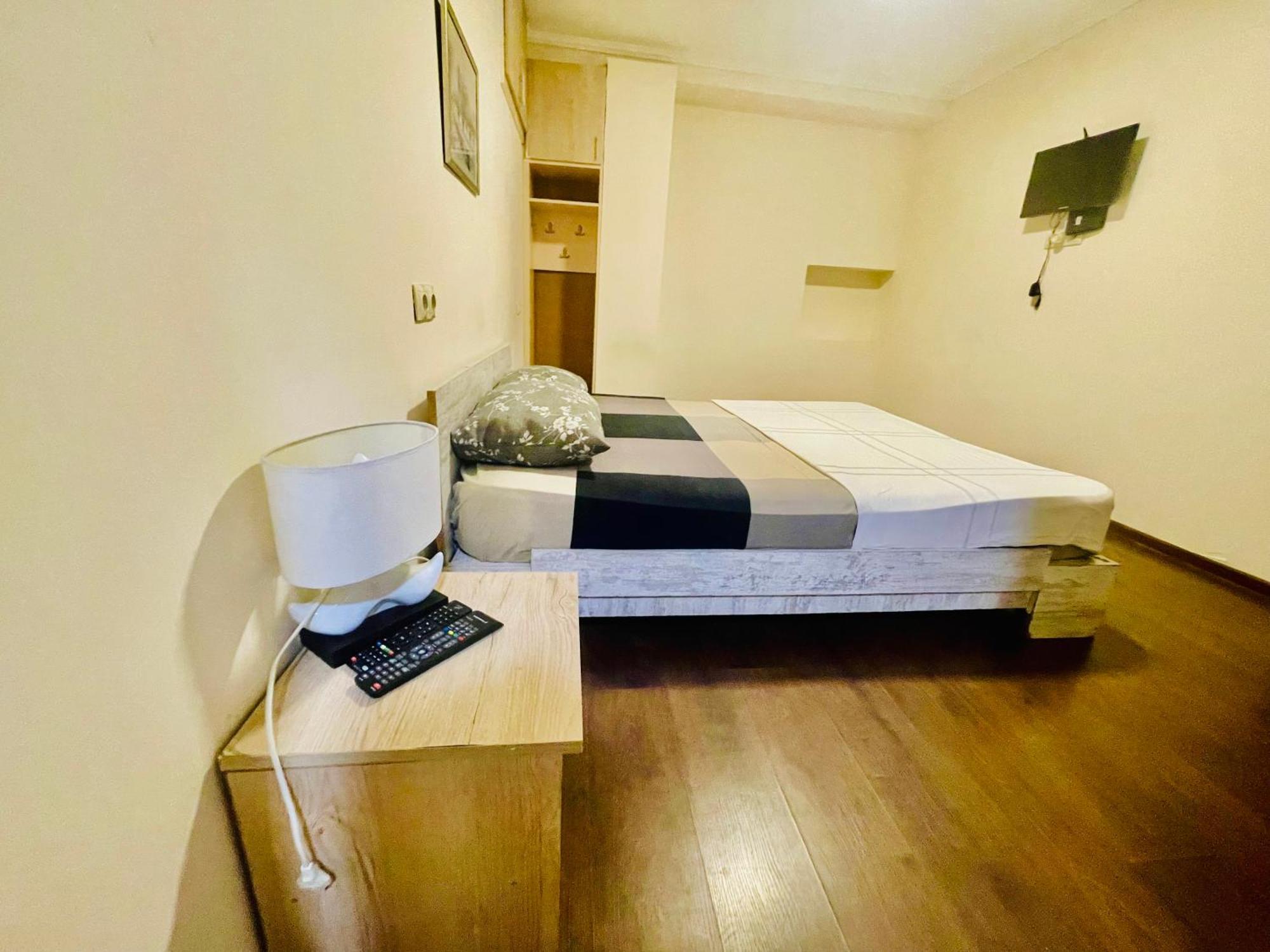 Hotel Klarastan Bon Voyage Tbilisi Bagian luar foto