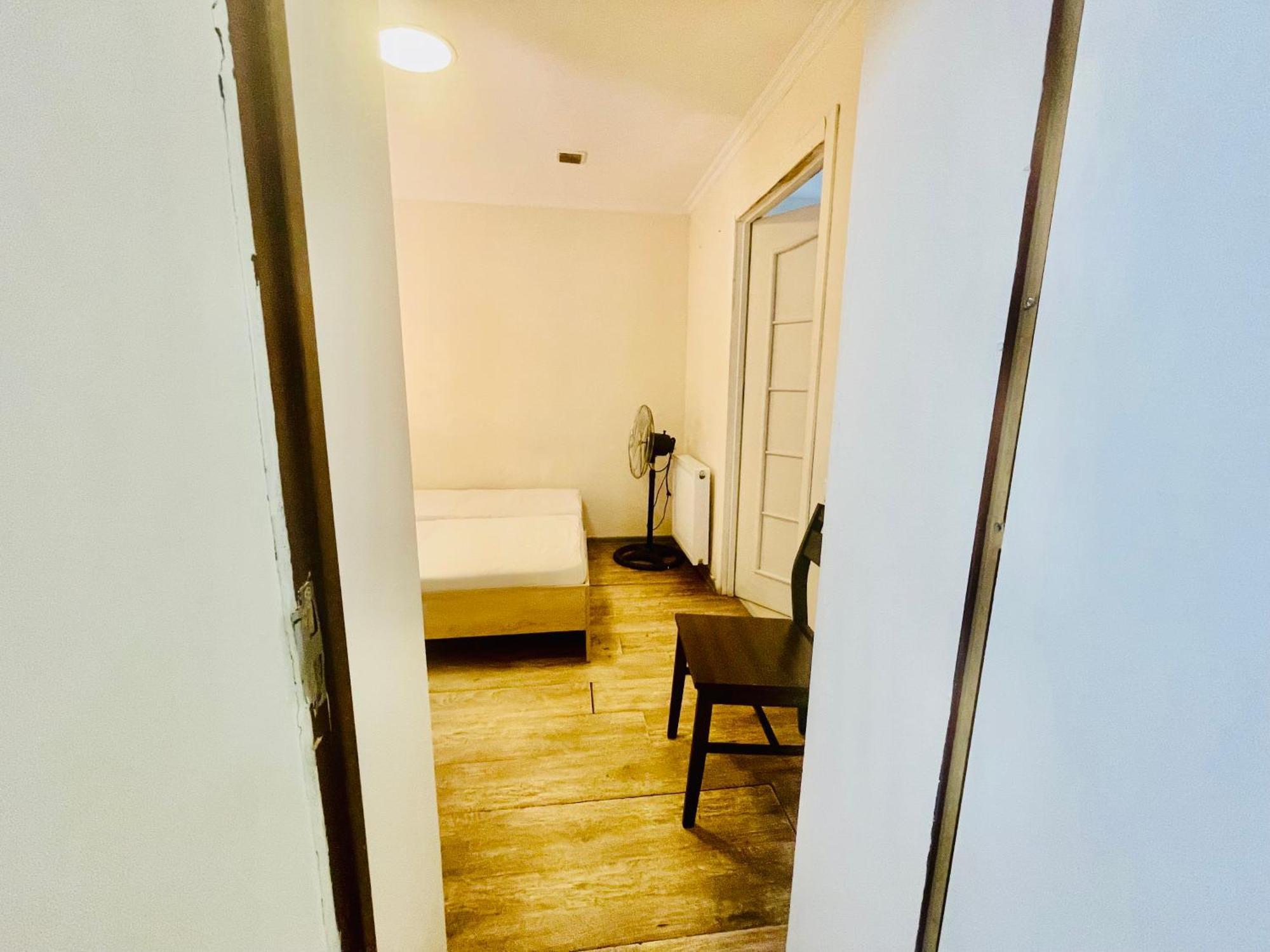 Hotel Klarastan Bon Voyage Tbilisi Bagian luar foto